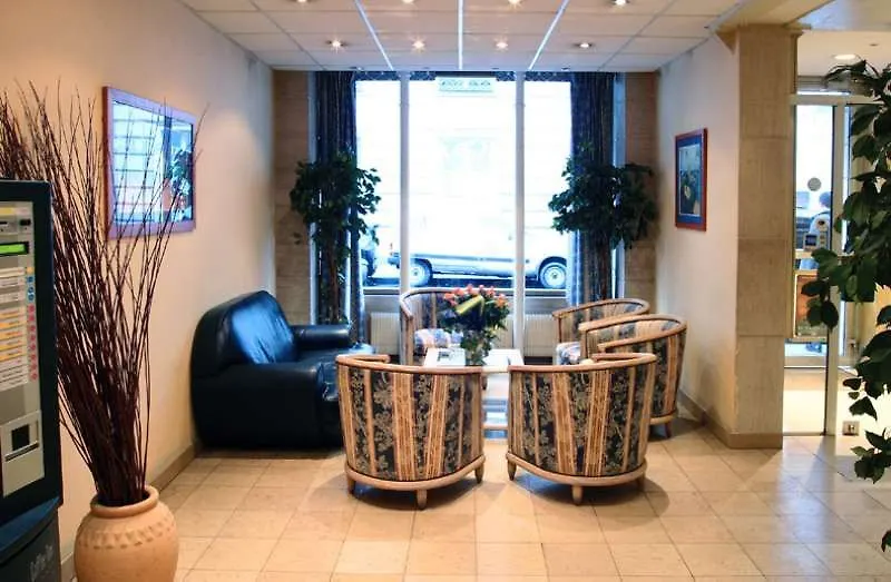 Hotel Paradis 3*
