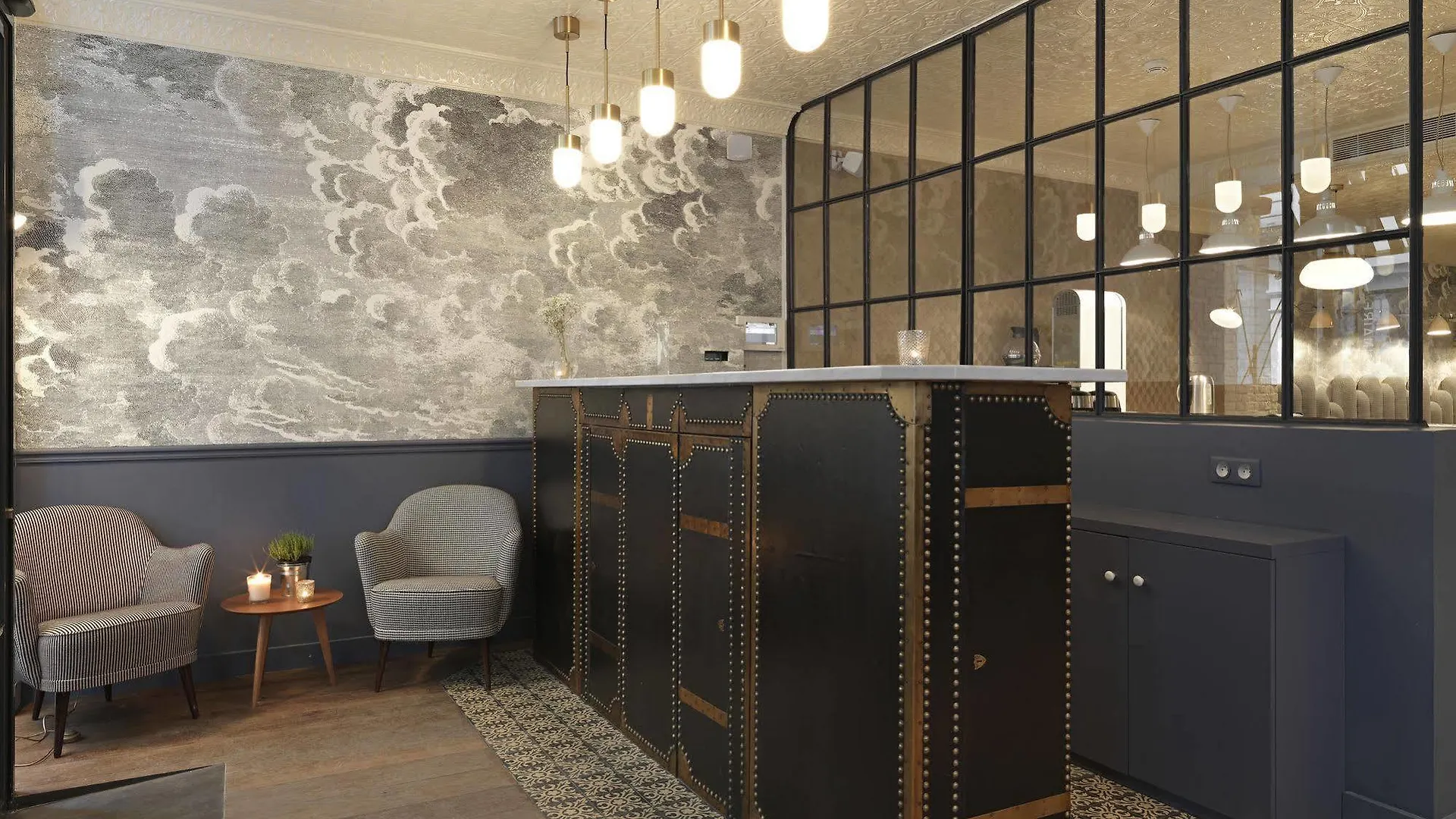 Hotel Paradis Paris