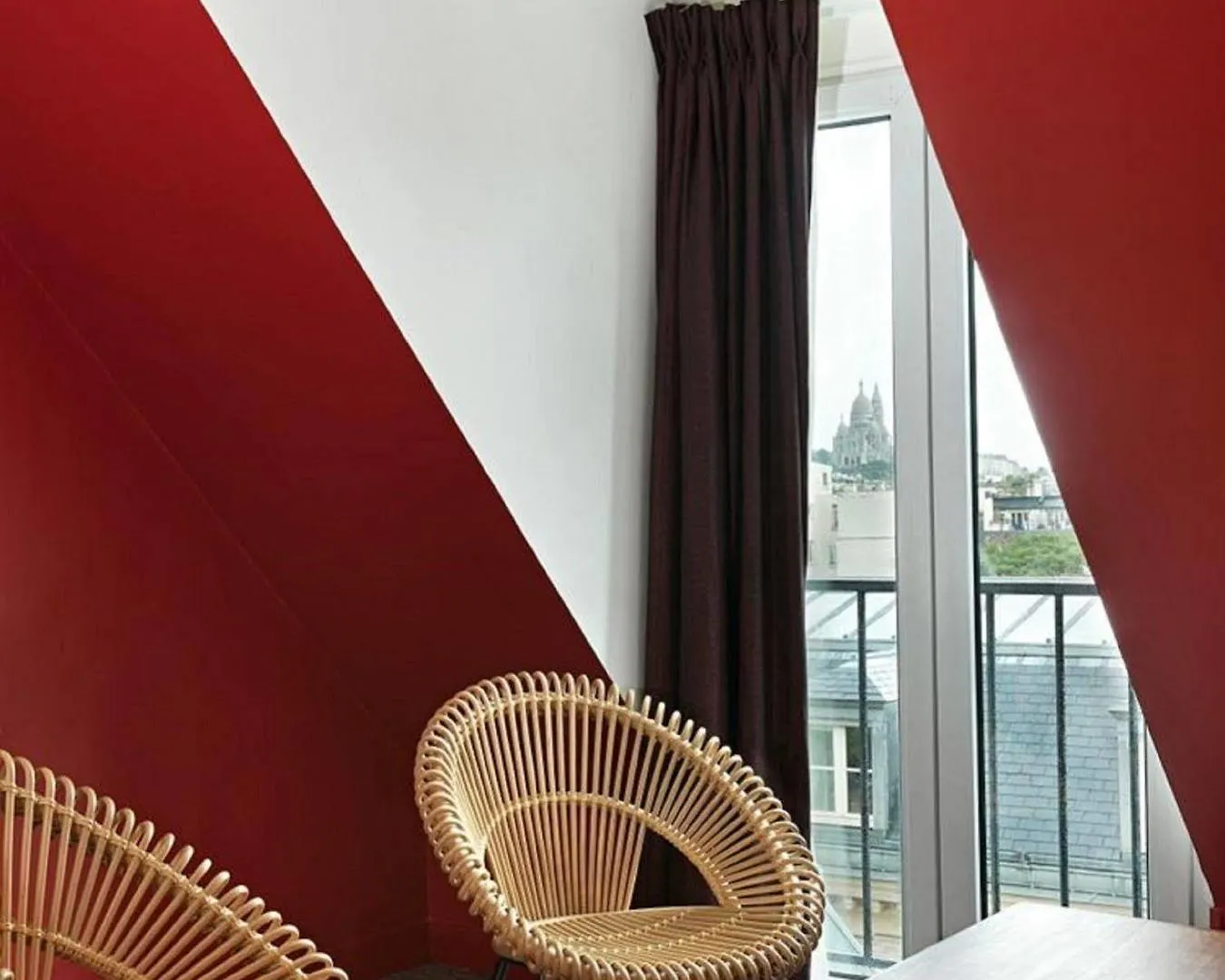 Hotel Paradis 3*